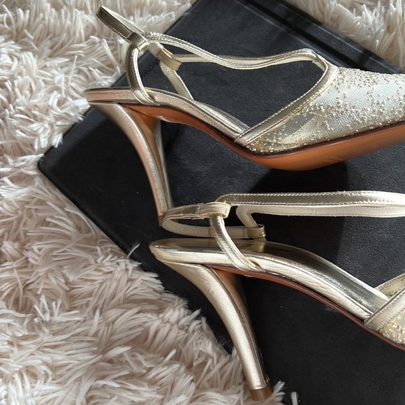 STUART WEITZMAN GLITTER SLING BACK HEELS NWOT - Picture 13 of 17